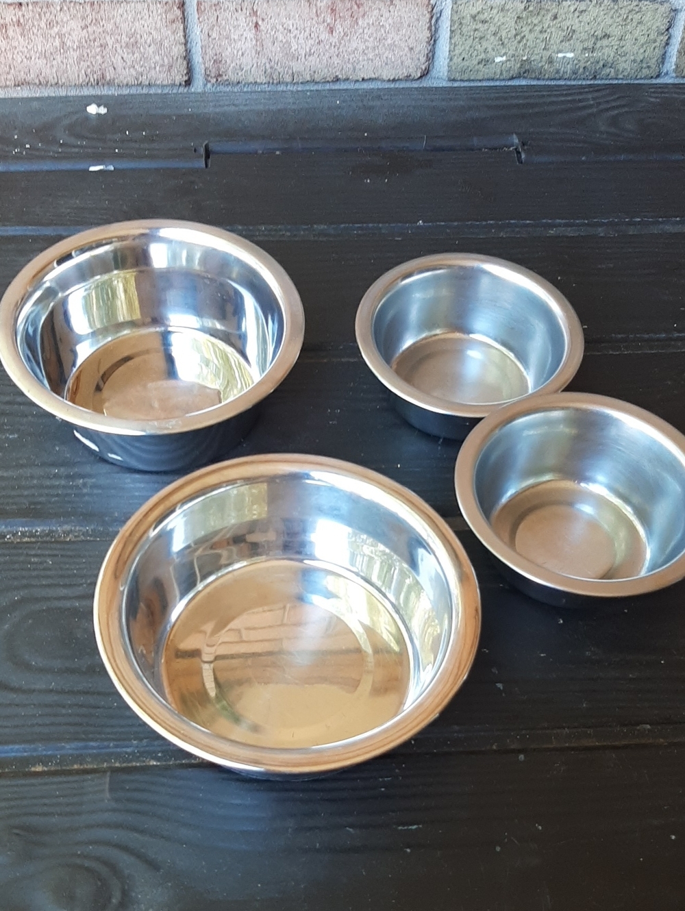 Set of 4 Stainless Steel Mixing / Pet Bowls